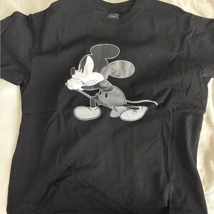 Black Mickey Mouse number nine shirt small